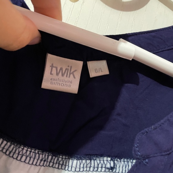 Dresse - Picture 4 of 4